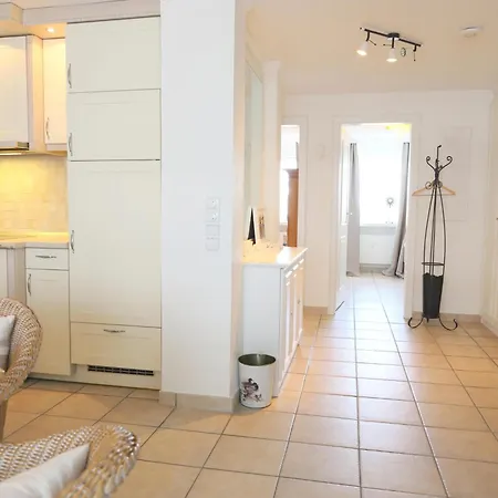 Apartmán Strandnahe Ferienwohnung, Zentral Gelegen, Wlan Und Balkon, Andreas Dirks-str. 1 *